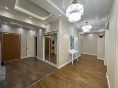Kirayə 5 otaqlı Mənzil 260 m² Nərimanov r. – şəkil 19
