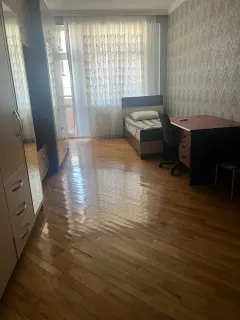 Kirayə 3 otaqlı Mənzil 140 m² Nəsimi r. – şəkil 5