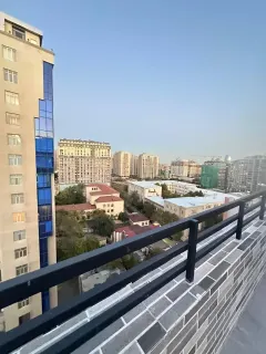 Kirayə 5 otaqlı Mənzil 240 m² Nəsimi r. – şəkil 20