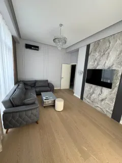 Kirayə 3 otaqlı Mənzil 85 m² Nərimanov r. Bakmil m. – şəkil 2