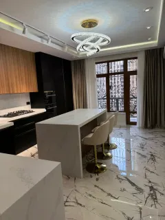 Kirayə 3 otaqlı Mənzil 180 m² Nəsimi r. – şəkil 17