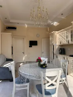 Kirayə 4 otaqlı Həyət evi / Bağ evi 250 m² Binəqədi r. – şəkil 14