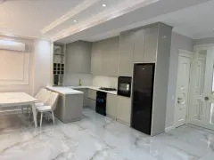 Kirayə 3 otaqlı Mənzil 115 m² Nəsimi r. – şəkil 16