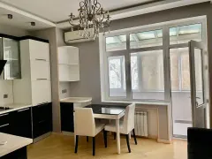 Kirayə 2 otaqlı Mənzil 130 m² Nərimanov r. – şəkil 4