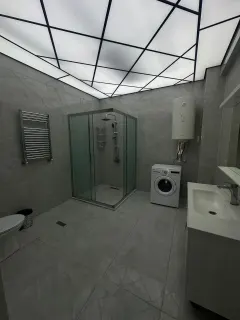 Kirayə 5 otaqlı Mənzil 250 m² Nəsimi r. – şəkil 16