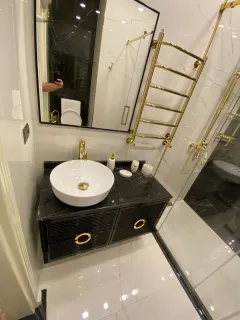 Kirayə 3 otaqlı Mənzil 180 m² Nəsimi r. – şəkil 9