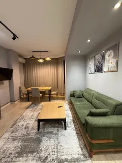 Kirayə 3 otaqlı Mənzil 110 m² Xətai r. – şəkil 1