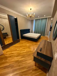 Port Bakunun yanı 4 otaq 3000 azn – şəkil 4