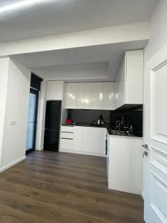 Kirayə 3 otaqlı Mənzil 120 m² Səbail r. İçərişəhər m. – şəkil 5