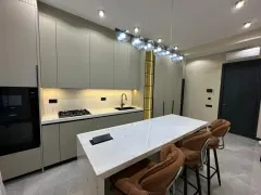 Zümrüd Rezidensdə ev satılır – şəkil 9