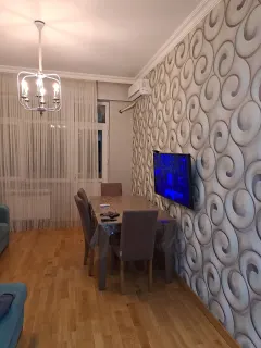 Kirayə 2 otaqlı Mənzil 65 m² Yasamal r. Yeni Yasamal q. İnşaatçılar m. – şəkil 2