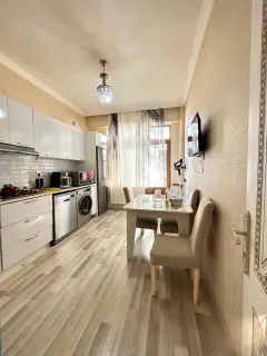 Kirayə 2 otaqlı Mənzil 75 m² Nəsimi r. Memar Əcəmi m. – şəkil 6