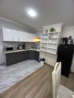 Satılır Obyekt 1100 m² Binəqədi r. 7-ci mikrorayon q. Azadlıq prospekti m. – şəkil 3