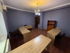 Kirayə 3 otaqlı Ofis 70 m² Yasamal r. – şəkil 2