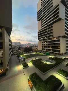 Kirayə 3 otaqlı Mənzil 148 m² Yasamal r. – şəkil 1