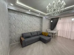 Kirayə 3 otaqlı Mənzil 120 m² Nərimanov r. – şəkil 2