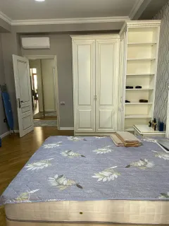 Kirayə 3 otaqlı Mənzil 126 m² Xətai r. Ağ şəhər q. – şəkil 11