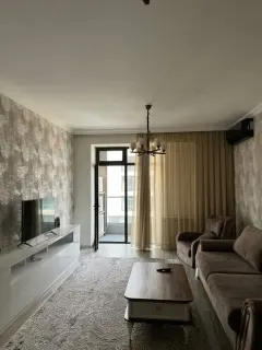 Kirayə 2 otaqlı Mənzil 100 m² Nəsimi r. 8 Noyabr m. – şəkil 1