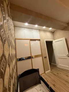 Kirayə 2 otaqlı Mənzil 100 m² Nəsimi r. – şəkil 3