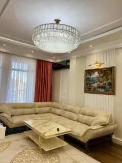 Kirayə 4 otaqlı Mənzil 178 m² Yasamal r. – şəkil 17