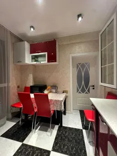 Kirayə 3 otaqlı Mənzil 80 m² Yasamal r. Yeni Yasamal q. İnşaatçılar m. – şəkil 17