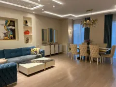 Günlük 4 otaqlı Mənzil 190 m² Nəsimi r. – şəkil 4
