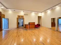 Satılır 5 otaqlı Ofis 400 m² Nəsimi r. – şəkil 2