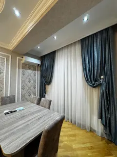 Kirayə 3 otaqlı Mənzil 130 m² Nizami r. Neftçilər m. – şəkil 8