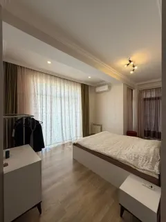 Kirayə 3 otaqlı Mənzil 115 m² Nəsimi r. – şəkil 7