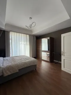 Kirayə 4 otaqlı Mənzil 150 m² Xətai r. – şəkil 8