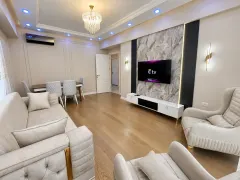 Kirayə 3 otaqlı Mənzil 100 m² Nərimanov r. – şəkil 2