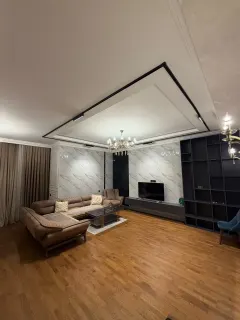 Satılır 3 otaqlı Mənzil 136 m² Nəsimi r. – şəkil 10
