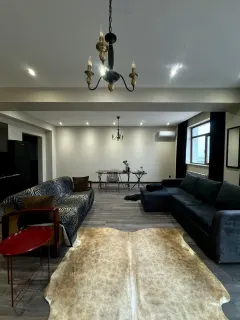 Kirayə 2 otaqlı Mənzil 100 m² Nəsimi r. – şəkil 2