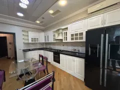 Kirayə 4 otaqlı Mənzil 166 m² Nərimanov r. Nərimanov m. – şəkil 8