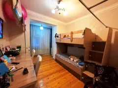 Satılır 3 otaqlı Mənzil 75 m² Nizami r. Neftçilər m. – şəkil 13