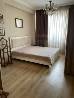 Kirayə 3 otaqlı Mənzil 100 m² Yasamal r. – şəkil 4