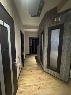 Kirayə 3 otaqlı Mənzil 130 m² Nərimanov r. Gənclik m. – şəkil 13