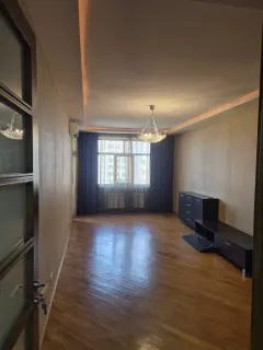 Satılır 3 otaqlı Mənzil 92 m² Nəsimi r. – şəkil 4