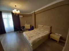 Kirayə 3 otaqlı Mənzil 176 m² Nərimanov r. – şəkil 12