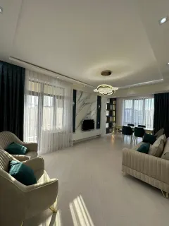 Kirayə 3 otaqlı Mənzil 130 m² Nərimanov r. – şəkil 3