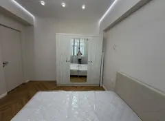 Kirayə 2 otaqlı Mənzil 75 m² Nərimanov r. Gənclik m. – şəkil 8