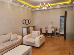 Kirayə 2 otaqlı Mənzil 120 m² Nəsimi r. – şəkil 4