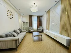 Kirayə 2 otaqlı Mənzil 70 m² Yasamal r. – şəkil 1