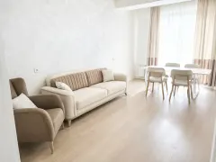 Kirayə 2 otaqlı Mənzil 85 m² Nəsimi r. – şəkil 4
