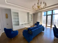 Kirayə 3 otaqlı Mənzil 180 m² Nəsimi r. – şəkil 5