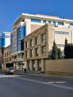 Kirayə 9 otaqlı Ofis 285 m² Nəsimi r. – şəkil 3