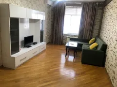 Kiralık 2 odalı Daire 75 m² Nərimanov ilçesi – şəkil 1