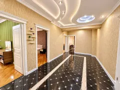 For rent 3-room Apartment 145 m² Nəsimi dist. – şəkil 1