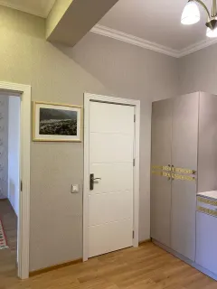 Kirayə 2 otaqlı Mənzil 105 m² Bakı – şəkil 13