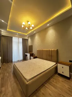 Kirayə 2 otaqlı Mənzil 80 m² Nəsimi r. – şəkil 2